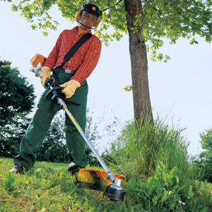 Mesin potong rumput