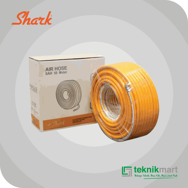 SHARK SELANG @ 50 MTR